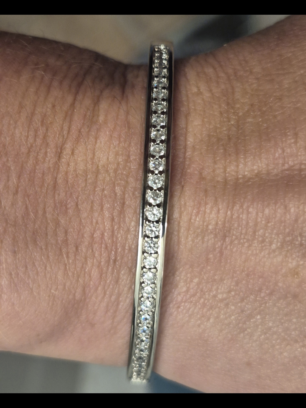 2.3 MM VVS1 D color Moissanite Diamond Bangle * Brand New